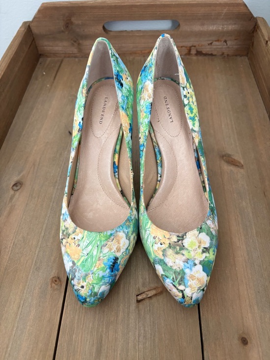 Lands' End Shoes - Soft Girl Feminine Lands’ End Floral Dainty Coquette Girly Pumps Size 6.5